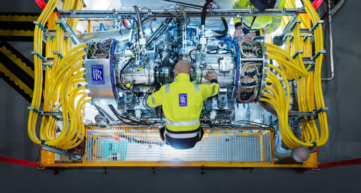 Rolls-Royce Tests 2.5 MW Generator for Hybrid Aircraft