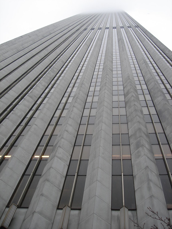 architectural disasters Aon center