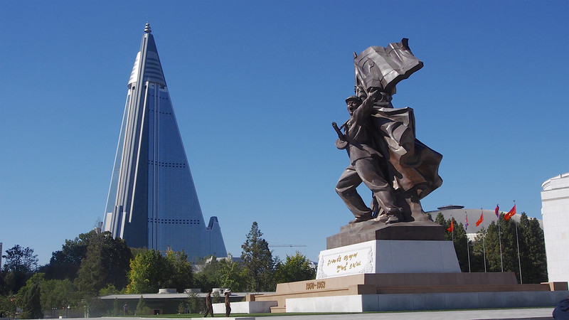 architectural failures ryugyong