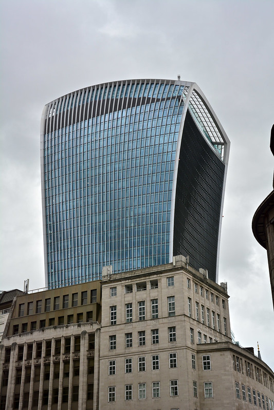 architectural failures walkie talkie