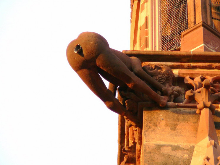 inappropriate architecture gargoyle