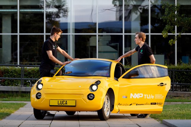 A Small Electric Car Made of Recycled Trash A Small Electric Car Made of Recycled Trash