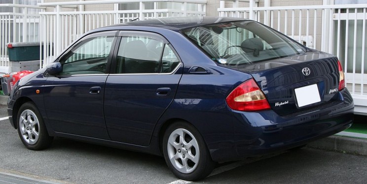 Toyota Prius Hybrid 2000 Model Toyota Prius Hybrid 2000 Model