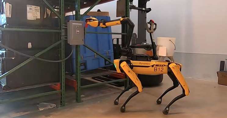 Boston Dynamics Shows off Spot the Robot Dog's Arm Tricks in New Video