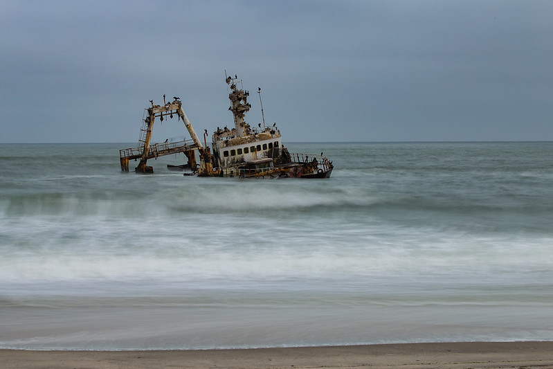 damage of sinking ships