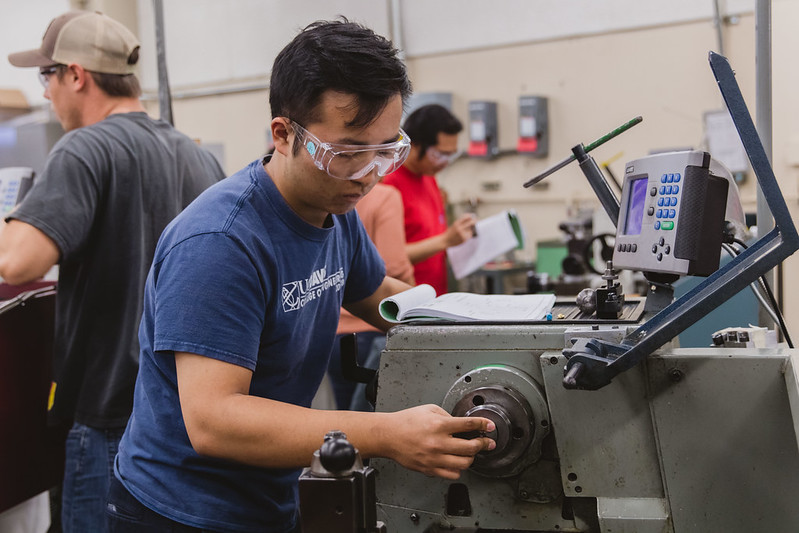 Most Popular Engineering Majors in the US Most Popular Engineering Majors in the US