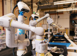 Robotics Program Introduces the Everyday Trash-Sorting Robot