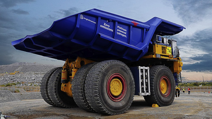 The largest zero-emission vehicle runs on a massive 2-MW hydrogen powerplant The largest zero-emission vehicle runs on a massive 2-MW hydrogen powerplant