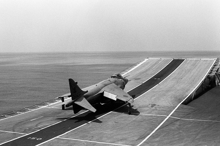 A Brief History of Aircraft Carriers: 11 Iconic Historical Evolutions A Brief History of Aircraft Carriers: 11 Iconic Historical Evolutions