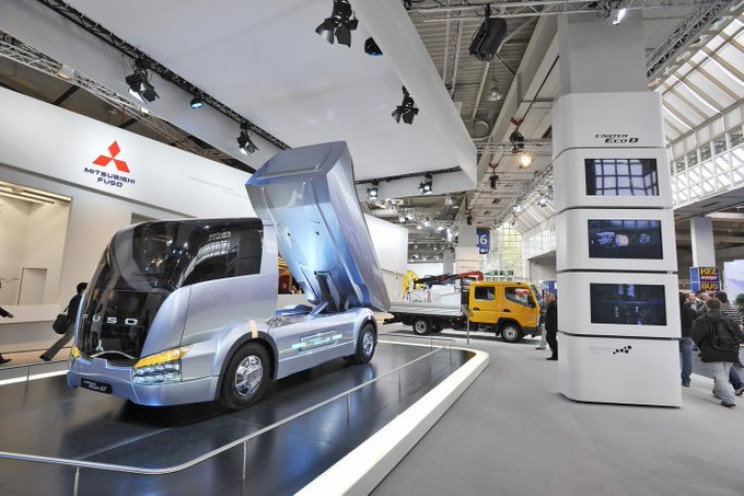 futuristic trucks fuso