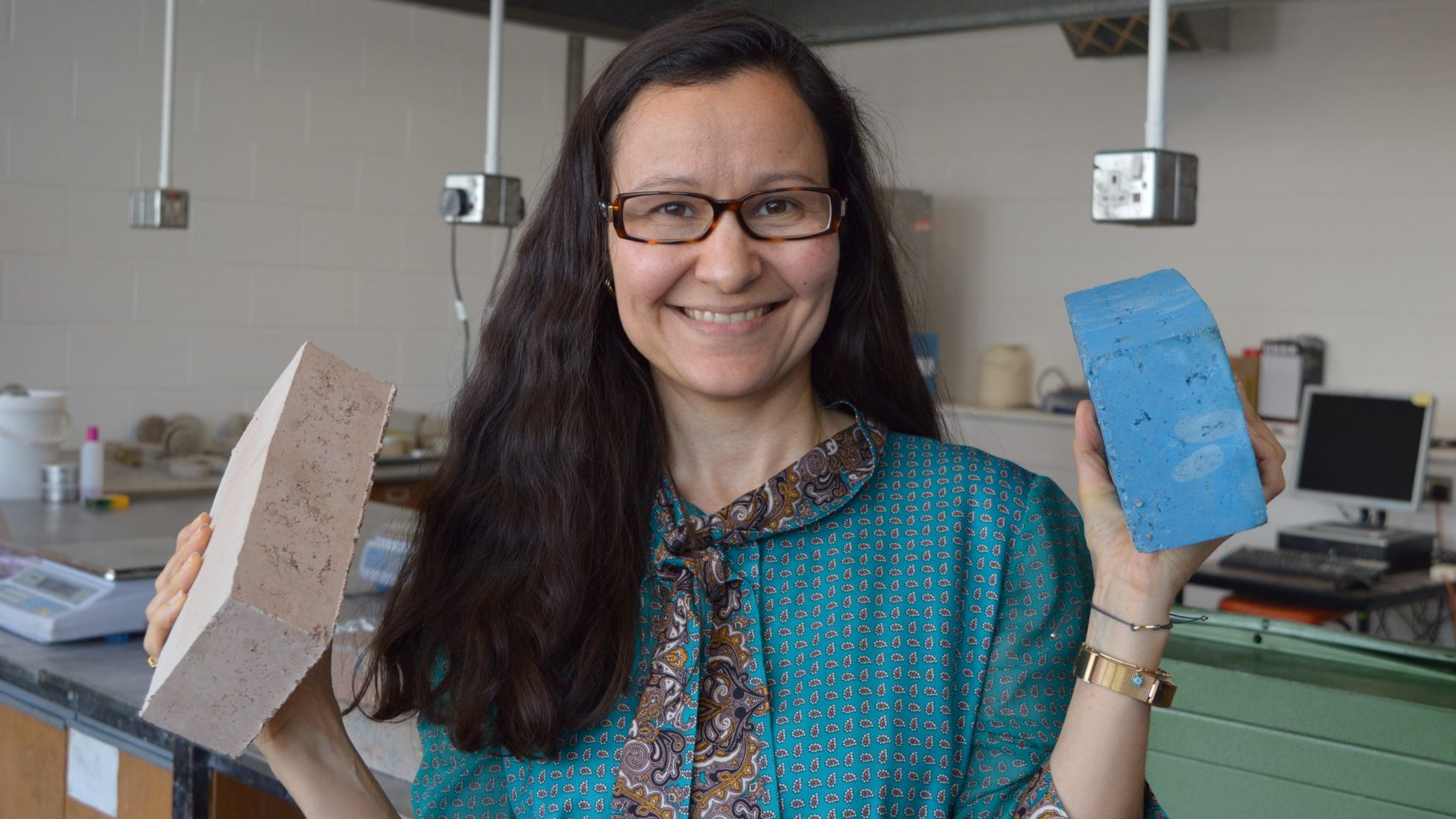 Scottish Startup Creates Eco-Friendly Brick Using Construction Waste Scottish Startup Creates Eco-Friendly Brick Using Construction Waste