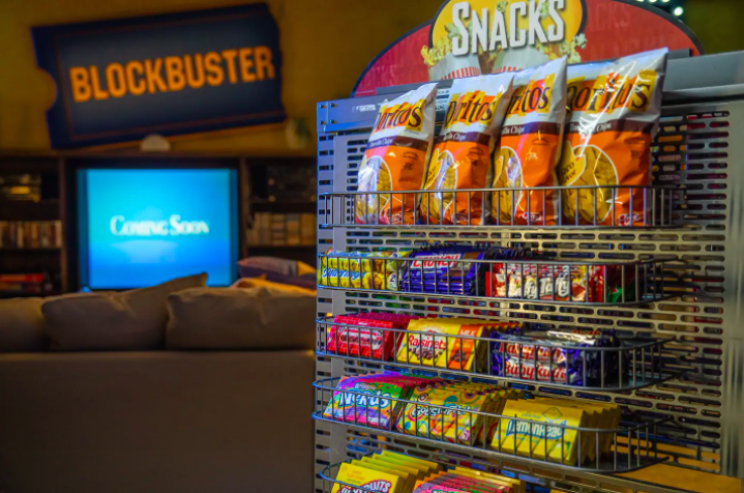Rent Out the World's Last Surviving Blockbuster For Some Nostalgia Rent Out the World's Last Surviving Blockbuster For Some Nostalgia