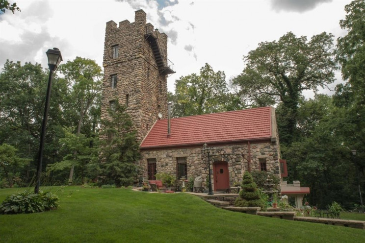 2,000-Square-Foot Helmer Castle Is For Sale at $529,000 2,000-Square-Foot Helmer Castle Is For Sale at $529,000