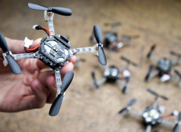 New Algorithm Allows a Swarm of Mini Drones to Fly Together