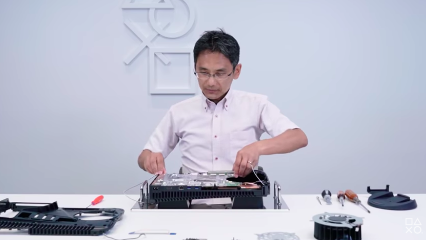 A Close Look at the PS5: Breaking Down the Console to See Every Inch of It A Close Look at the PS5: Breaking Down the Console to See Every Inch of It