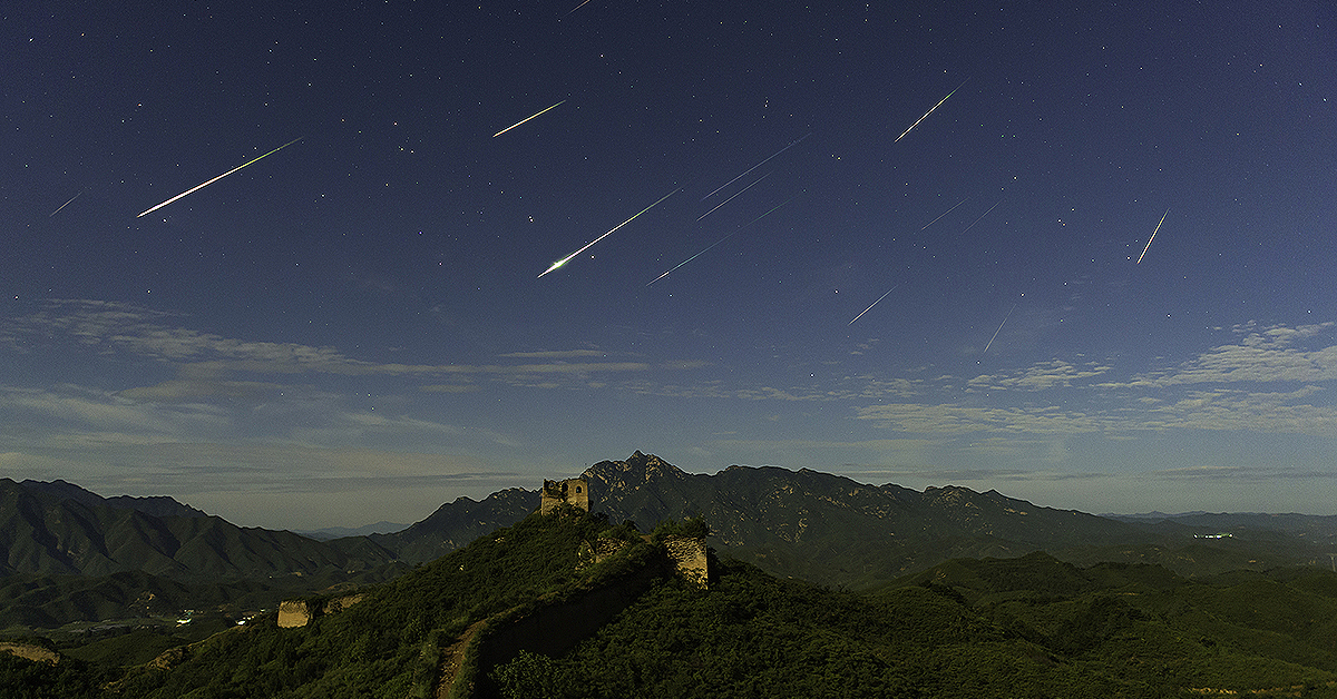 Meteor Showers: What Are They, How Often Do They Happen, and Why? Meteor Showers: What Are They, How Often Do They Happen, and Why?