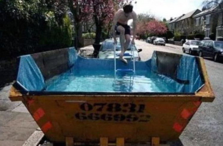 temp outdoor swimming pool skip