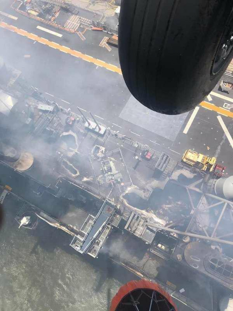 Most Striking Images of the USS Bonhomme Richard Fire Most Striking Images of the USS Bonhomme Richard Fire