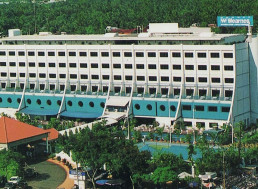 How Did an Australian Floating Hotel End up in North Korea?