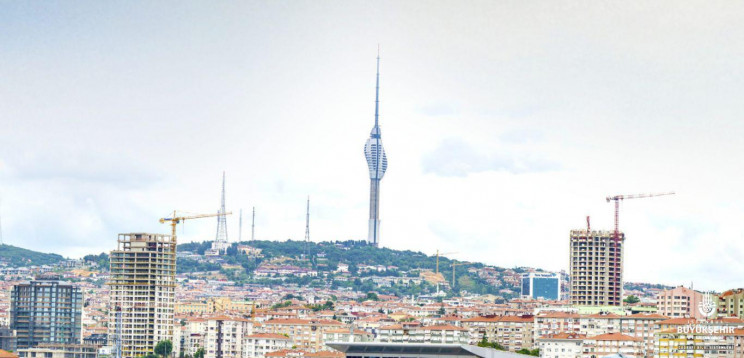 Istanbul's New Futuristic TV and Radio Tower Gazes Upon Both Asia and Europe Istanbul's New Futuristic TV and Radio Tower Gazes Upon Both Asia and Europe