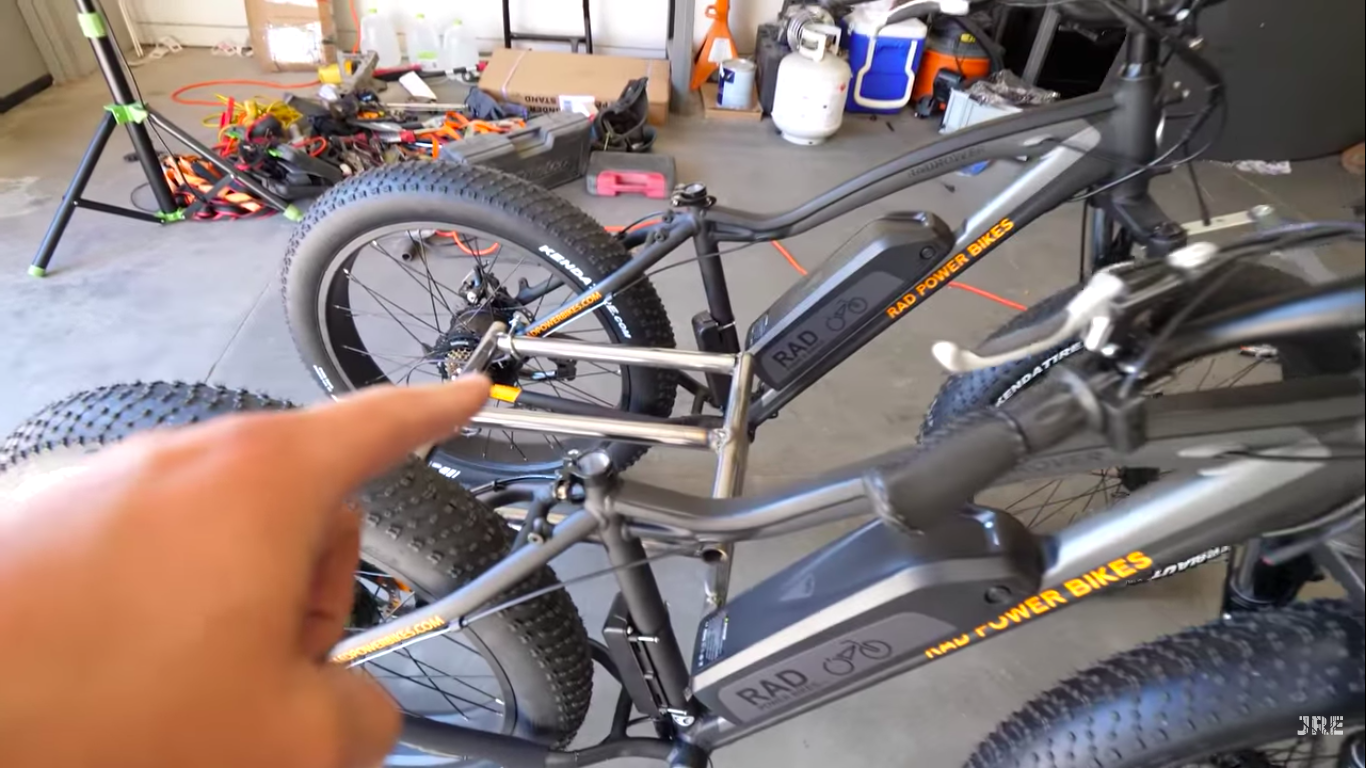 Inventor Who Built 'Wheelchair' Out of Electric Bikes for Girlfriend Starts Mass-Production Inventor Who Built 'Wheelchair' Out of Electric Bikes for Girlfriend Starts Mass-Production