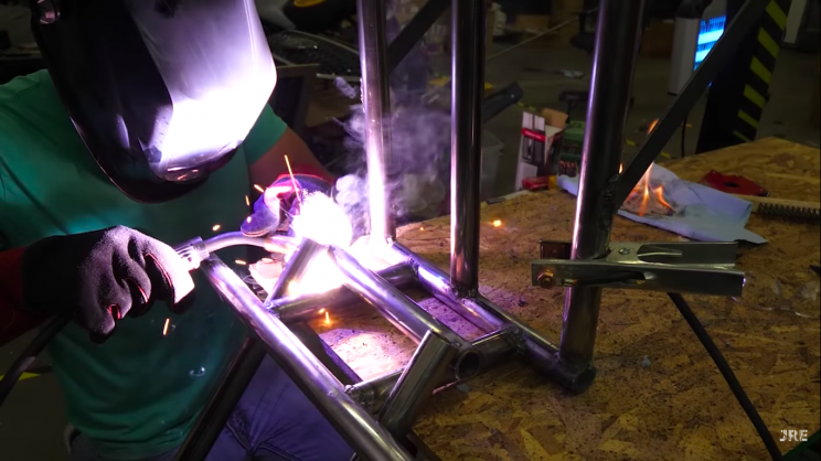 Inventor Who Built 'Wheelchair' Out of Electric Bikes for Girlfriend Starts Mass-Production Inventor Who Built 'Wheelchair' Out of Electric Bikes for Girlfriend Starts Mass-Production