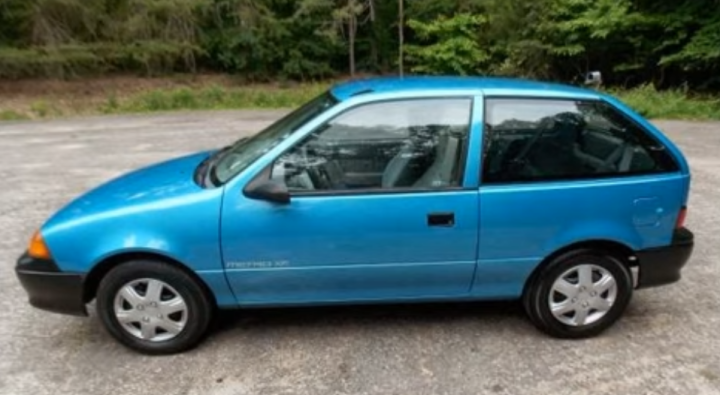 1994 Geo Metro XFI 1994 Geo Metro XFI
