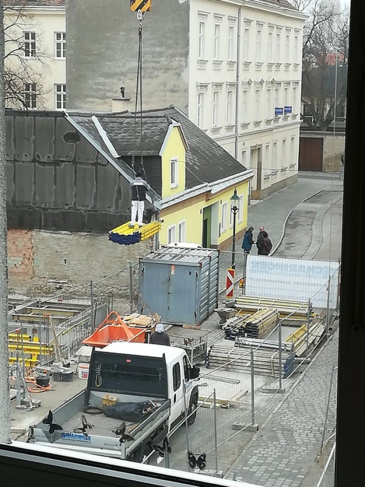 poor health and safety crane