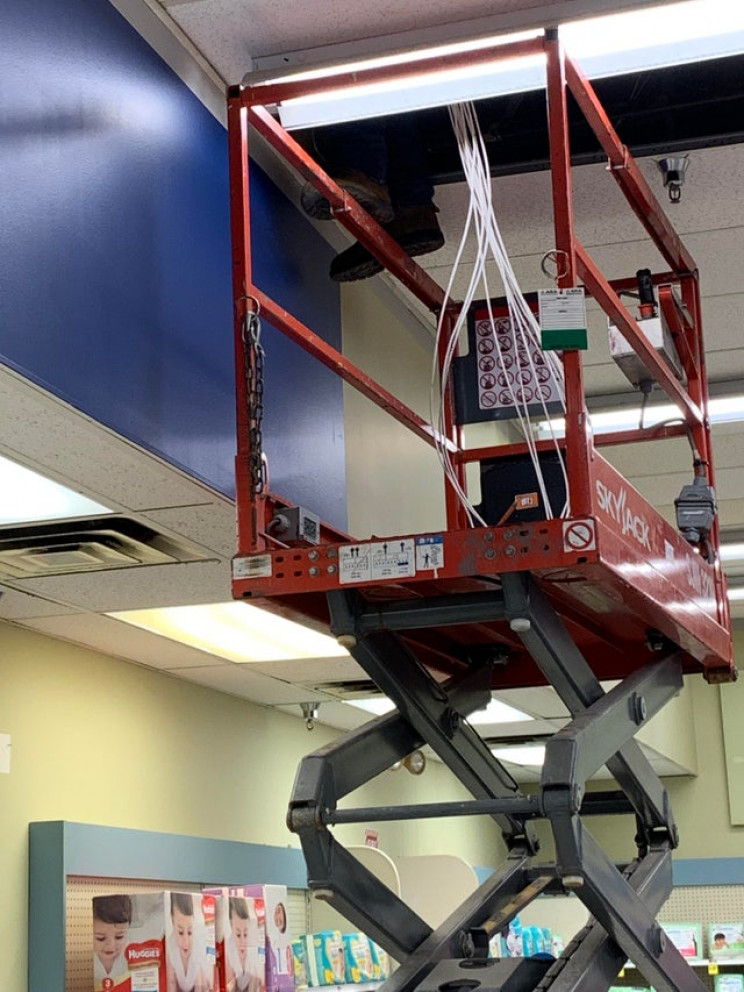 poor health and safety scissor lift