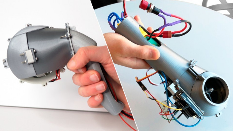 Student Designs Handheld 'Robotic Guide Dog' for the Blind Student Designs Handheld 'Robotic Guide Dog' for the Blind