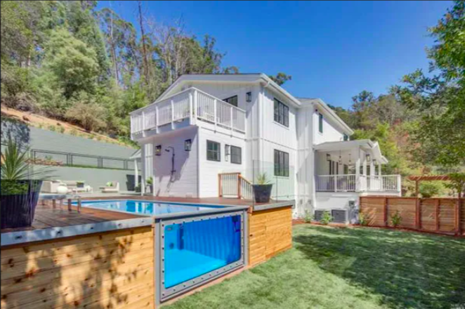 You Can Now Transform Shipping Containers Into Sustainable Swimming Pools You Can Now Transform Shipping Containers Into Sustainable Swimming Pools