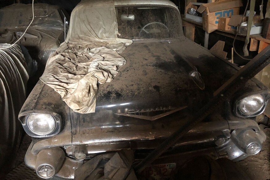 Man Finds '57 Chevy Parked in Barn for 35 Years, 24 Hours Later, He Gets It Running Man Finds '57 Chevy Parked in Barn for 35 Years, 24 Hours Later, He Gets It Running