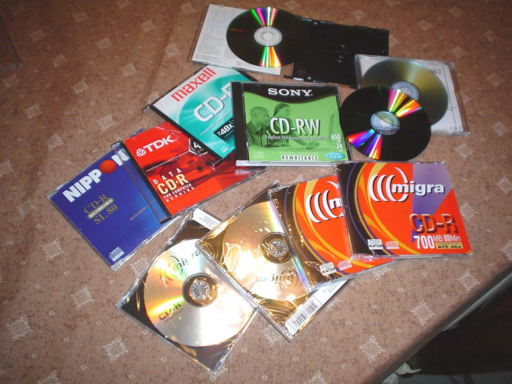 millenial tech products burn cds