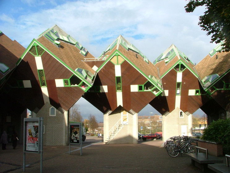 unusual buildings cube houses