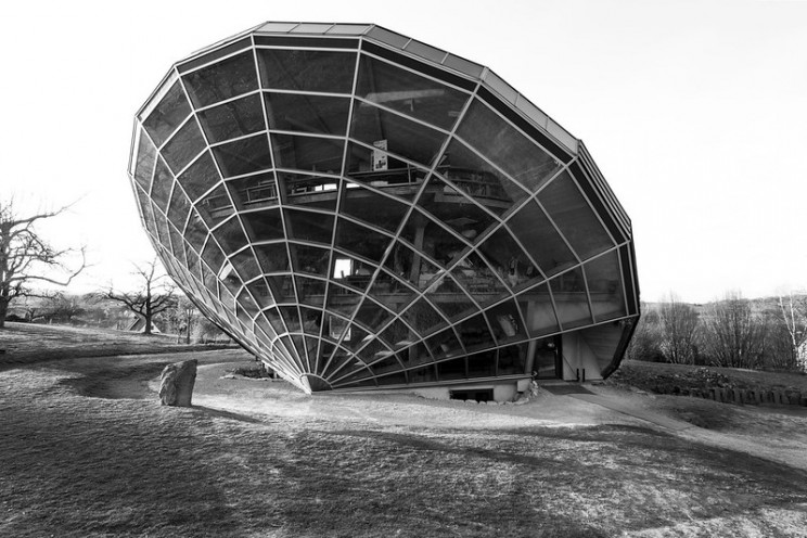 unusual houses heliodome