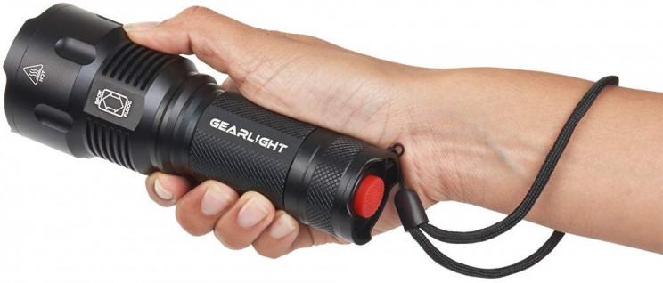 8 Practical and Innovative Flashlight Designs 8 Practical and Innovative Flashlight Designs
