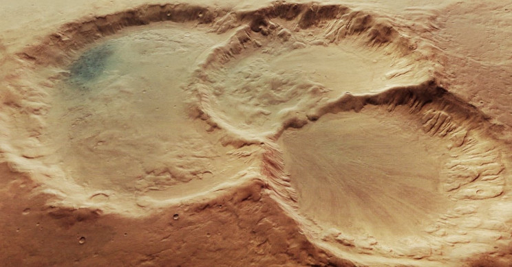 ESA Discovers Triplet Overlapping Craters on Mars