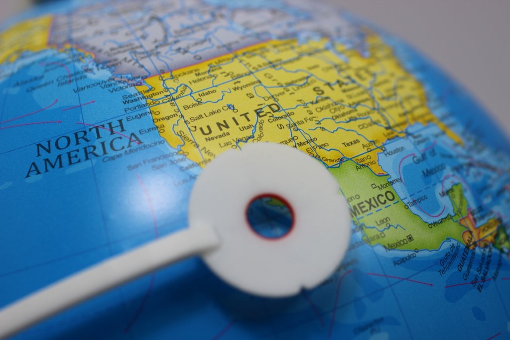 Spin the DIY RadioGlobe to Find Thousands of Radio Stations Spin the DIY RadioGlobe to Find Thousands of Radio Stations