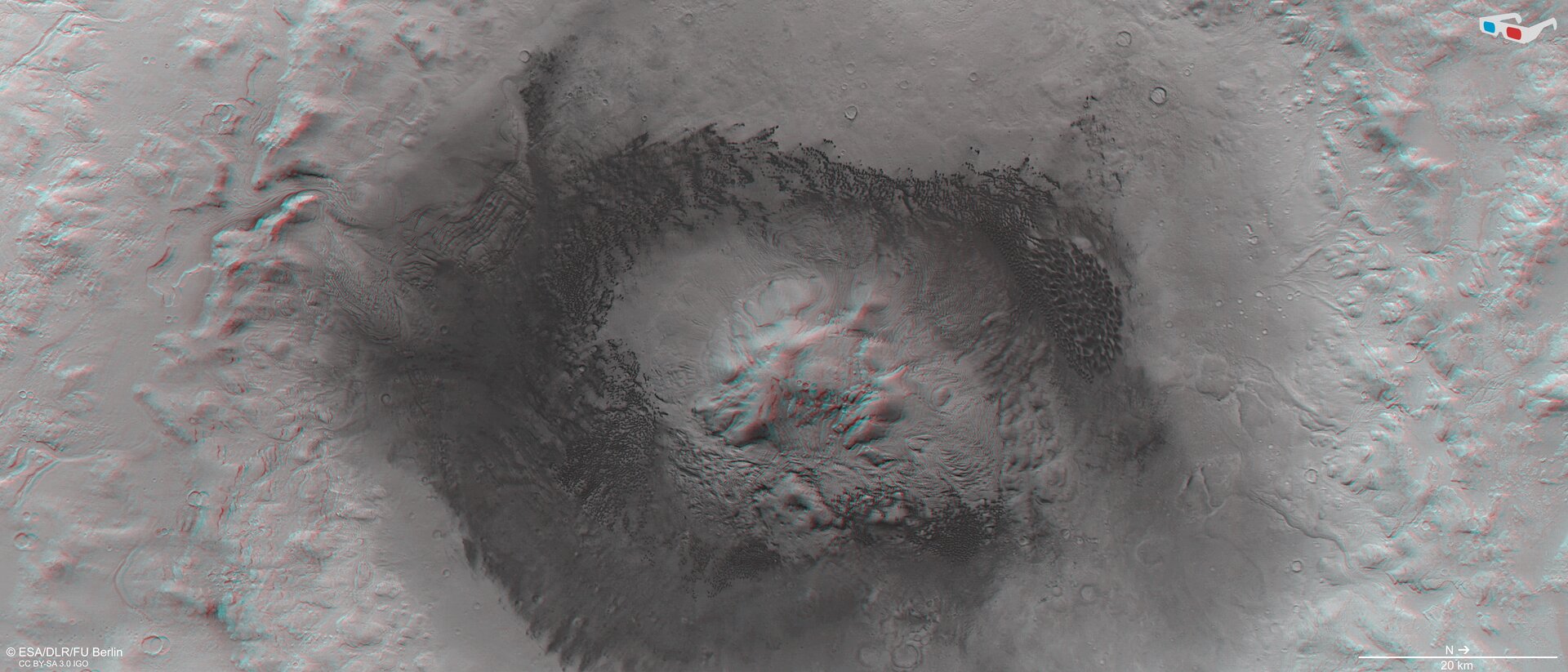 Impressive Images of Mars' Moreux Crater Captured by Mars Express Impressive Images of Mars' Moreux Crater Captured by Mars Express