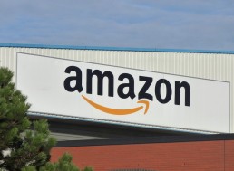 Amazon Launches 'Credit Builder' Rewards Card