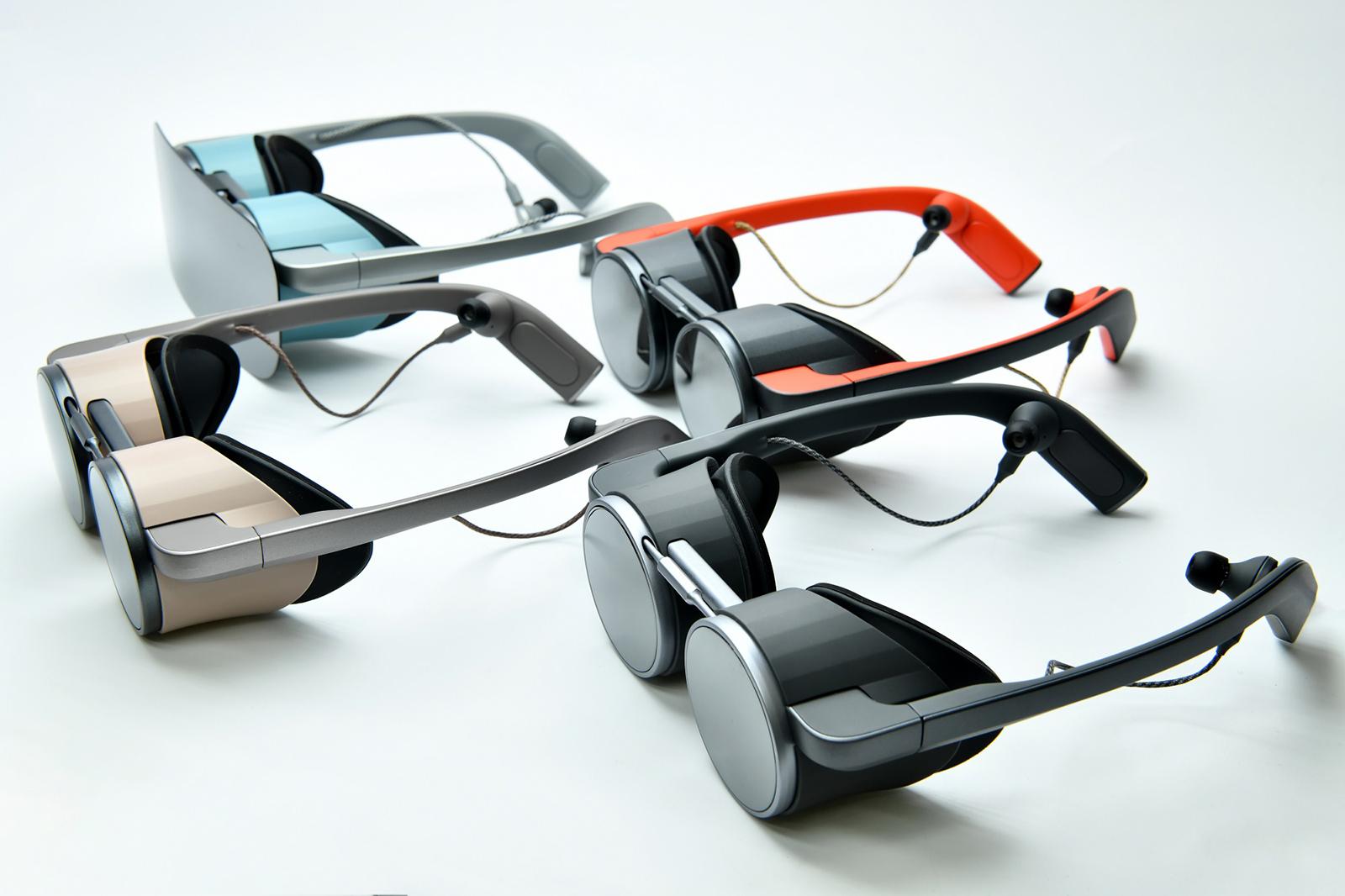 Panasonic's New VR Glasses Support HDR and Make You Look Like Morpheus Panasonic's New VR Glasses Support HDR and Make You Look Like Morpheus