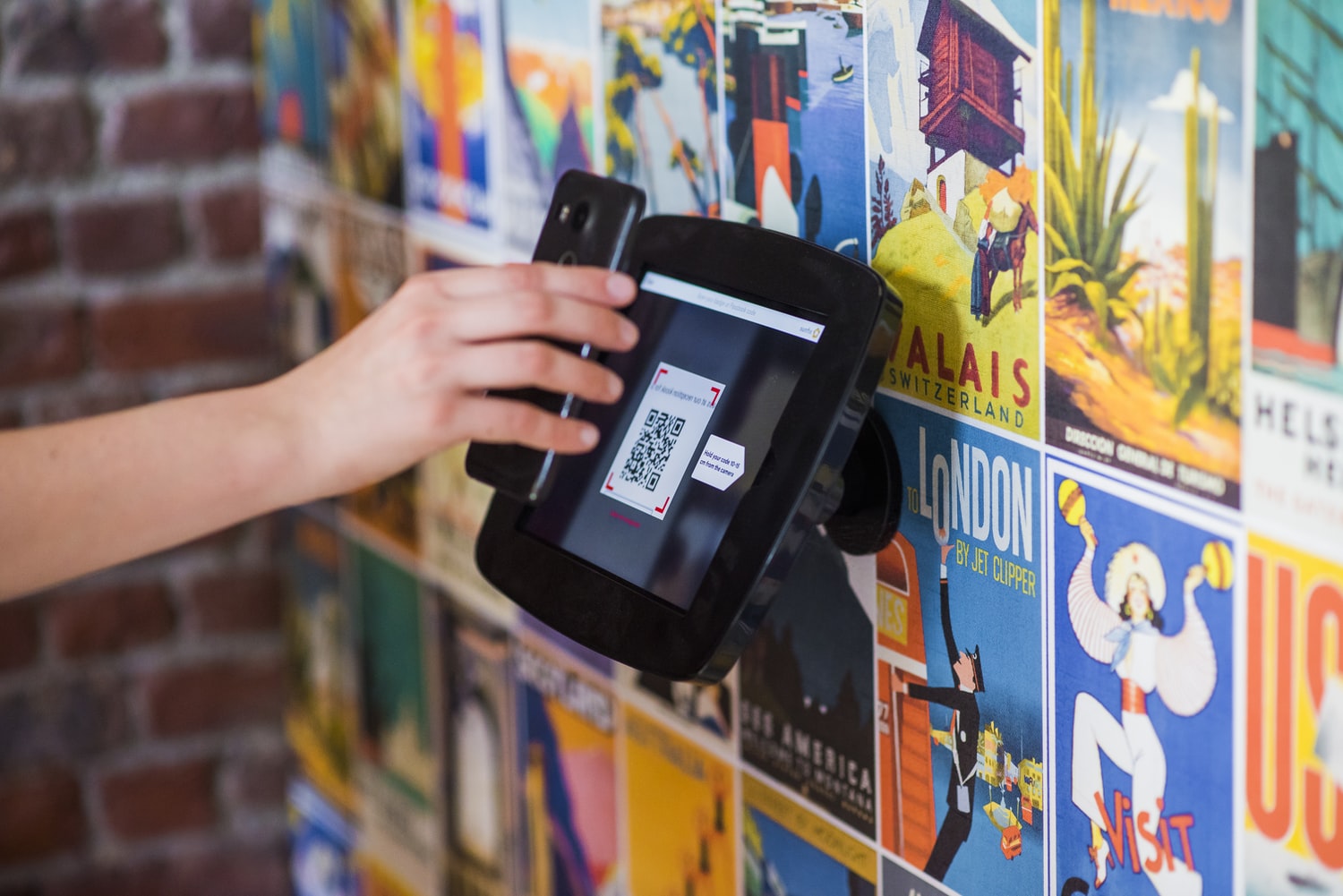 QR Scan Using QR Code