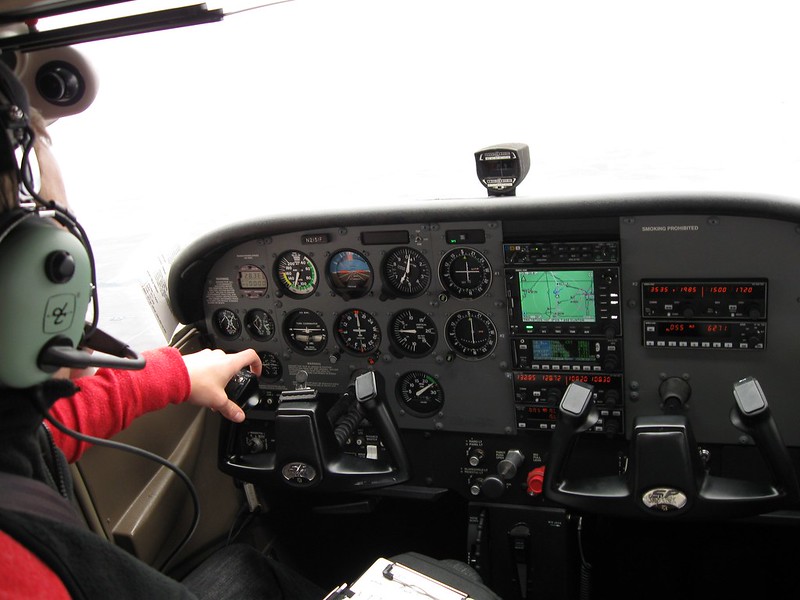 autoilot small plane