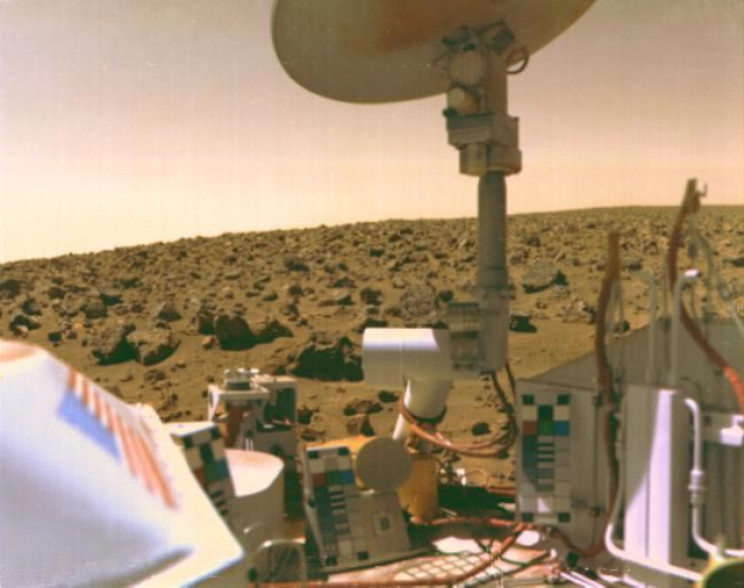 Viking Lander 2 on Mars' Utopian Plain Viking Lander 2 on Mars' Utopian Plain