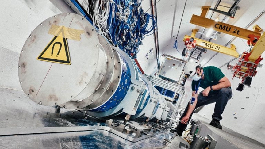 'Ghost Particles' Were Detected at the Large Hadron Collider For the First Time - Vimarsana News