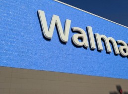 Walmart Using AI Cameras at Checkout Counters to Catch Thieves