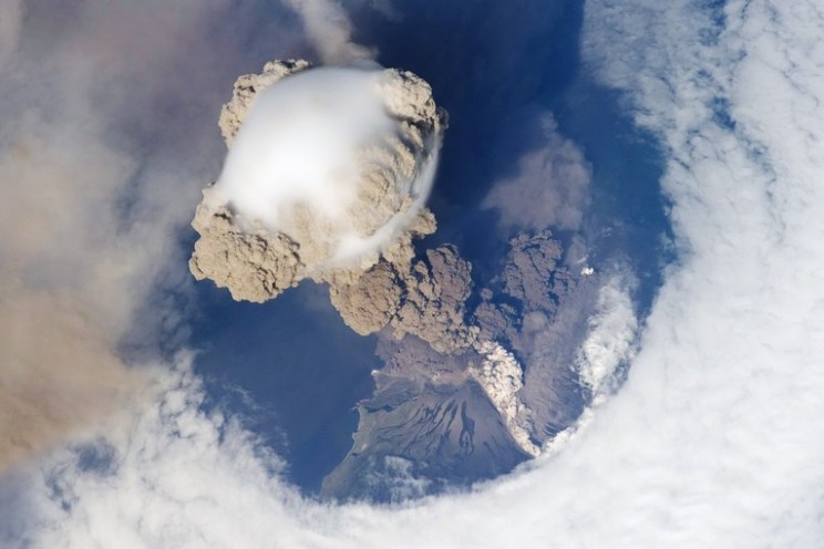 Could Habitable Zones Be a Lot Narrower Than We Thought?