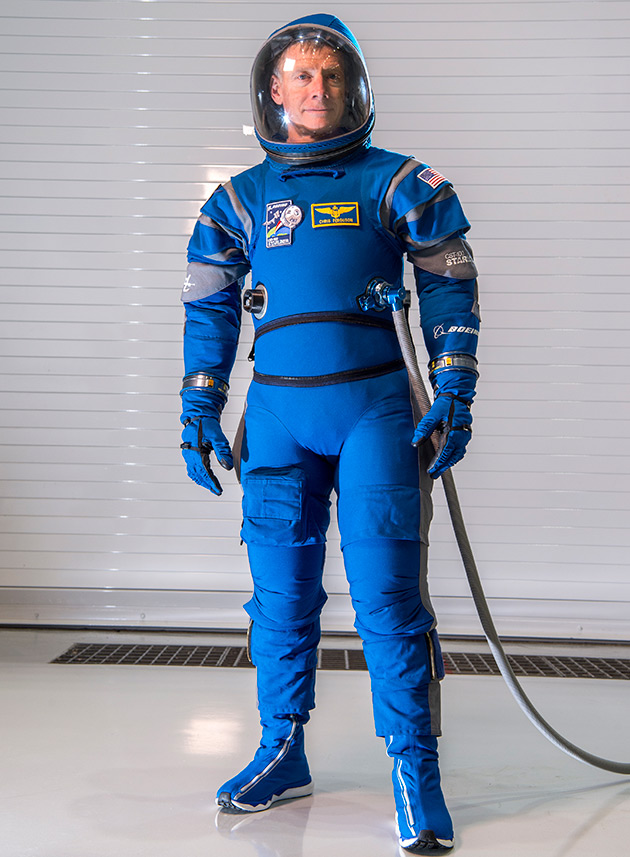 The Evolution of the Spacesuit: From the Project Mercury Suit to the Aouda.X Human-Machine Interface The Evolution of the Spacesuit: From the Project Mercury Suit to the Aouda.X Human-Machine Interface