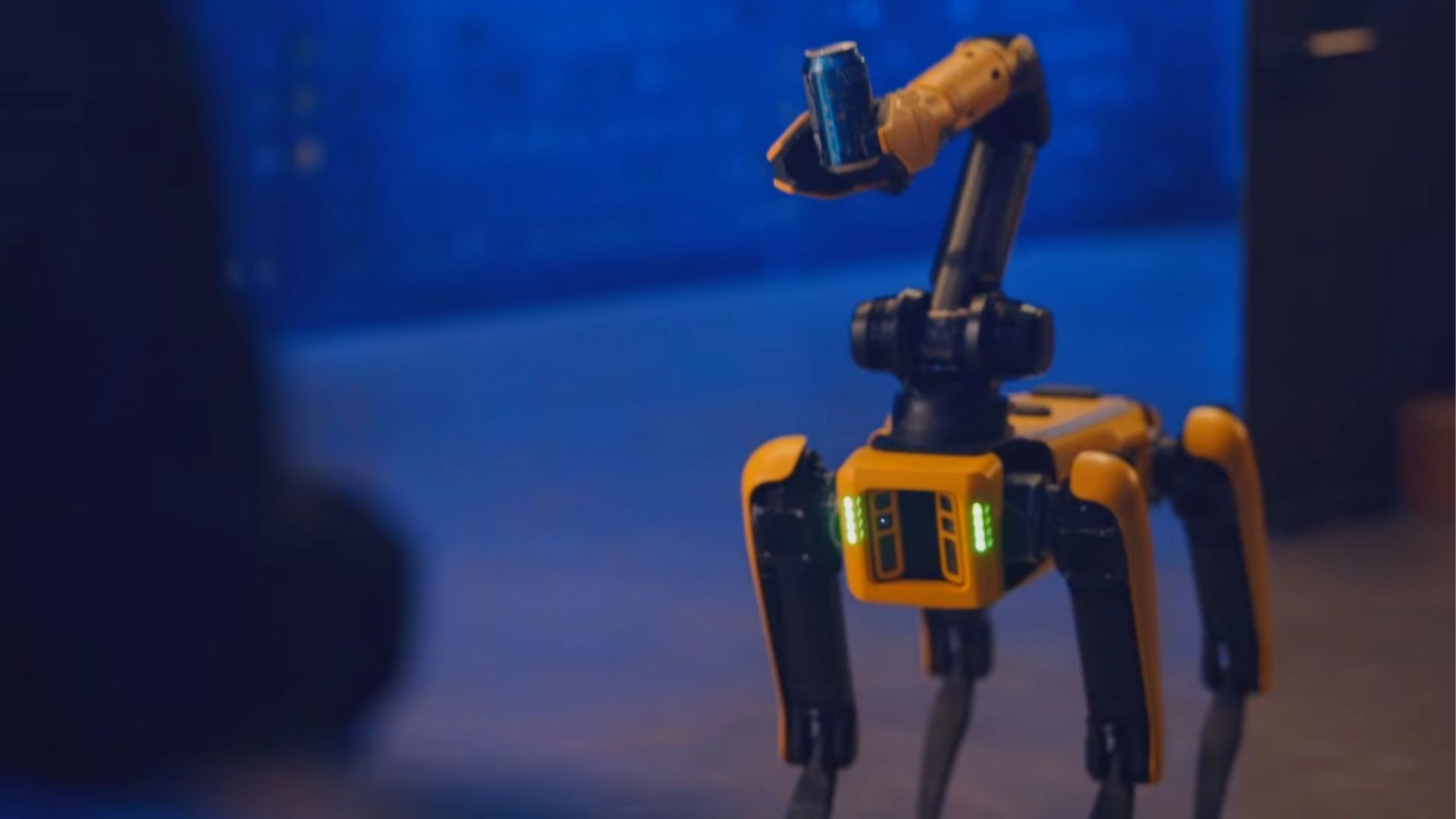 boston-dynamics-spot-beer Boston Dynamics