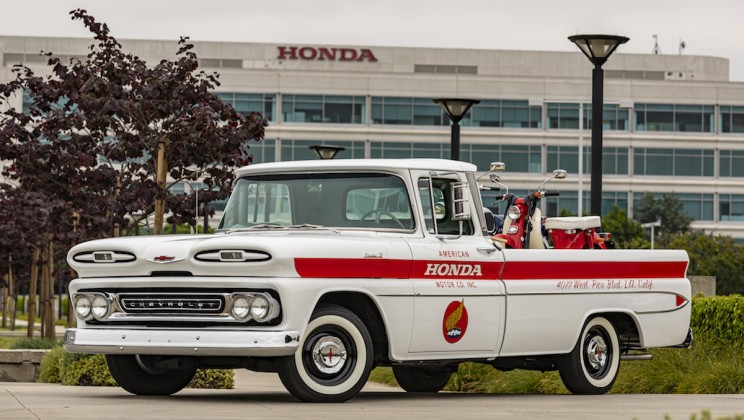 23 of Our Favorite Trucks and SUVs in Recent Years 23 of Our Favorite Trucks and SUVs in Recent Years